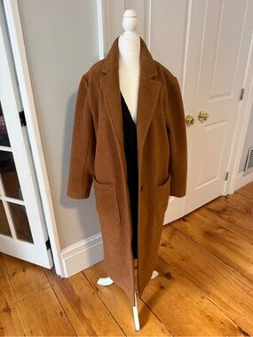 Camel Teddy Bouclé Long Coat Size Medium